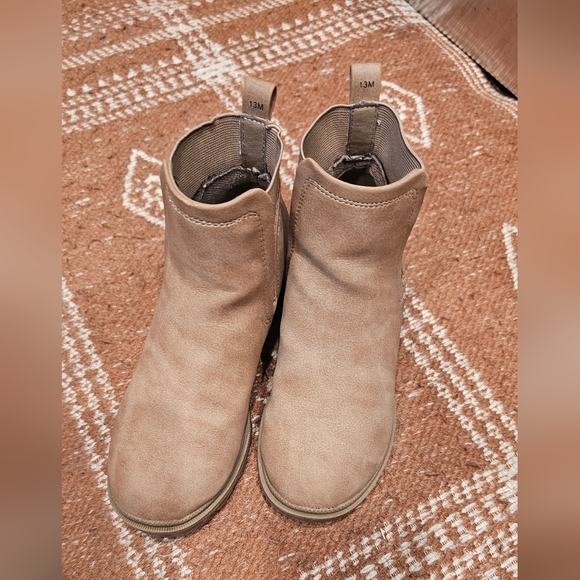 Little girls boots size 13 - Picture 2 of 5